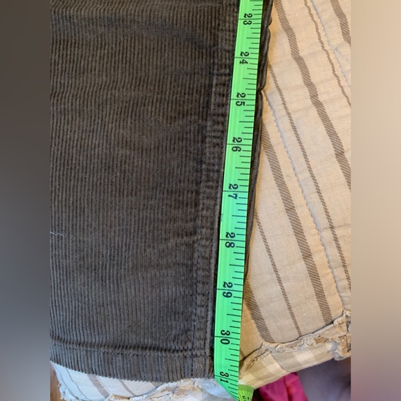 Eddie Bauer Corduroy Trouser Pant Taper Leg Relaxed Fit Straight Leg NWOT - Picture 6 of 8